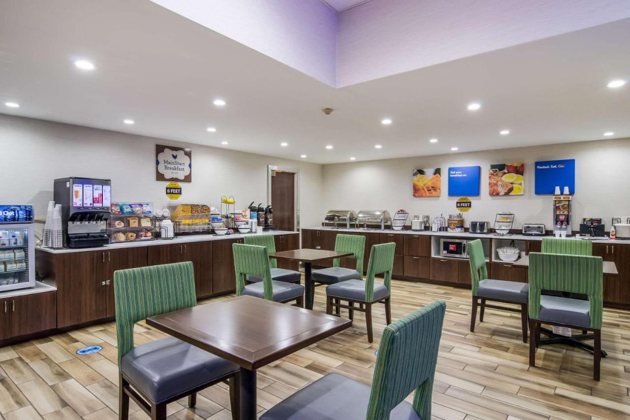 Comfort & - Pittsburgh North Hotel 3*