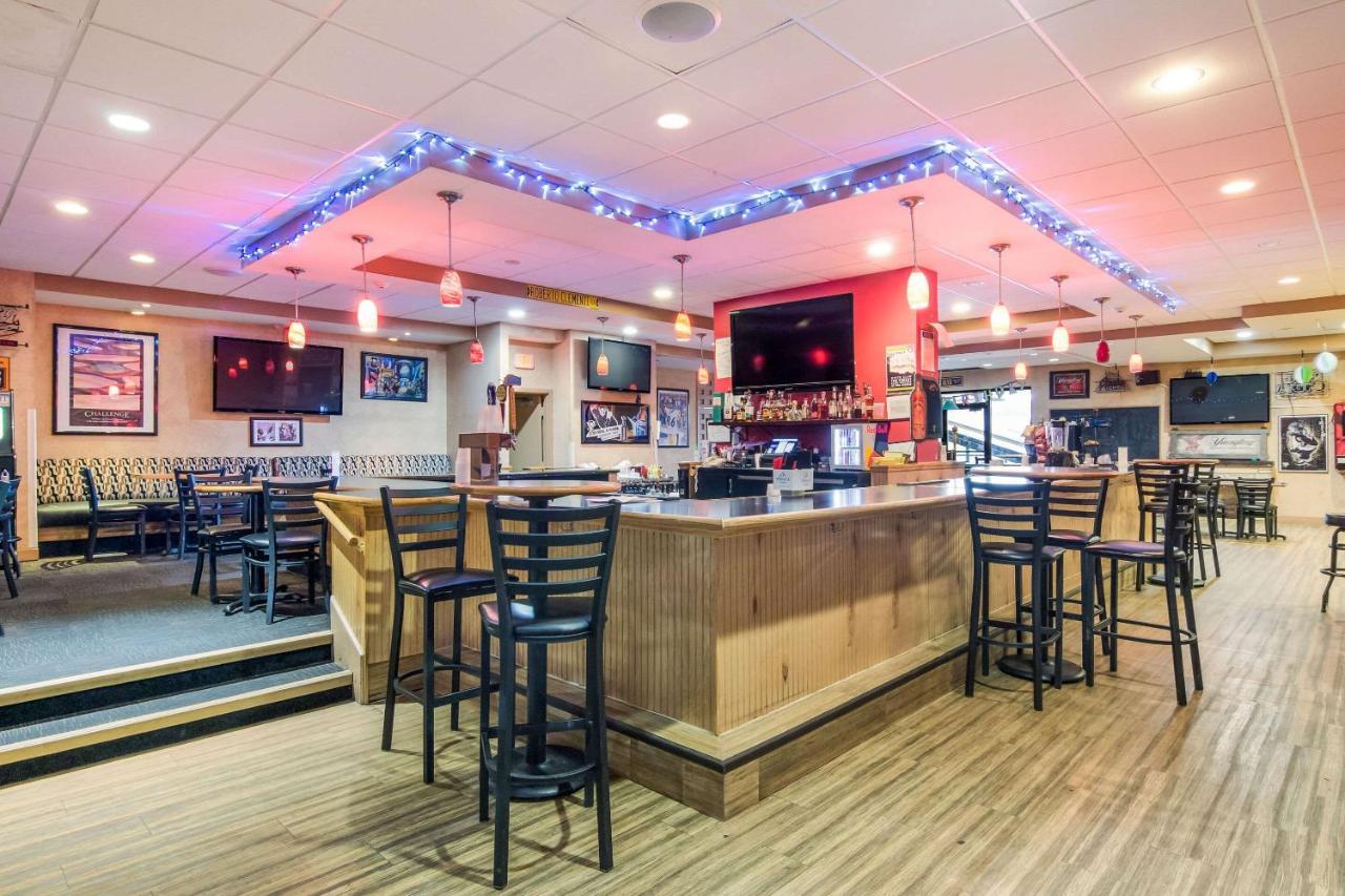Comfort & - Pittsburgh North 3*