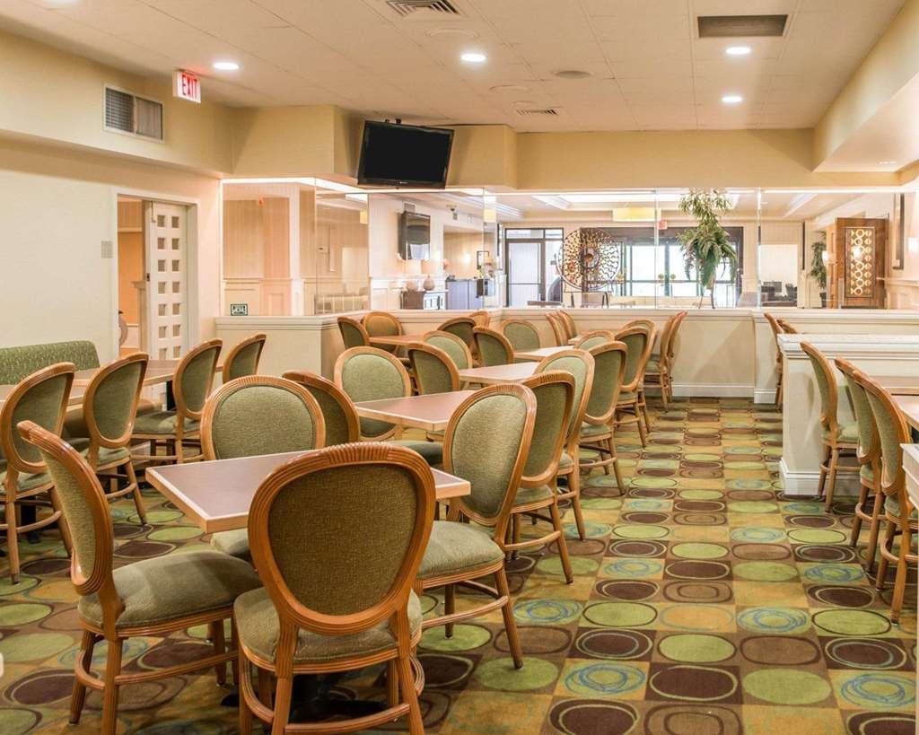 Hotel Comfort & - Pittsburgh North