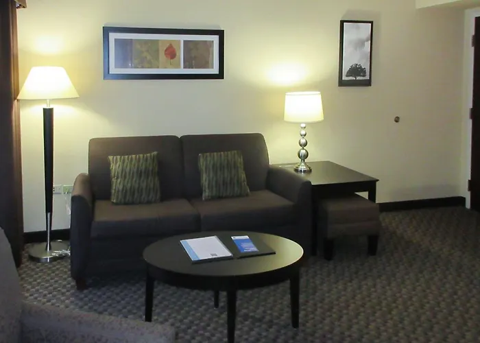 Comfort Inn & Suites