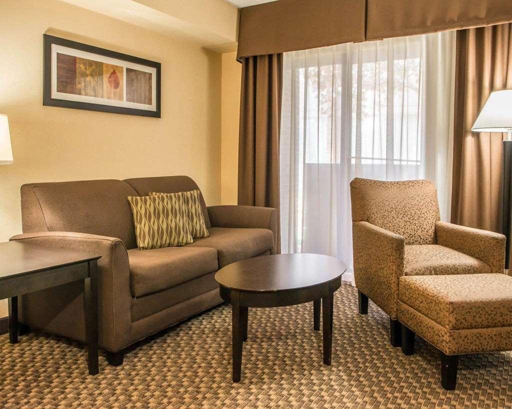 Hotel Comfort & Montrose Hill